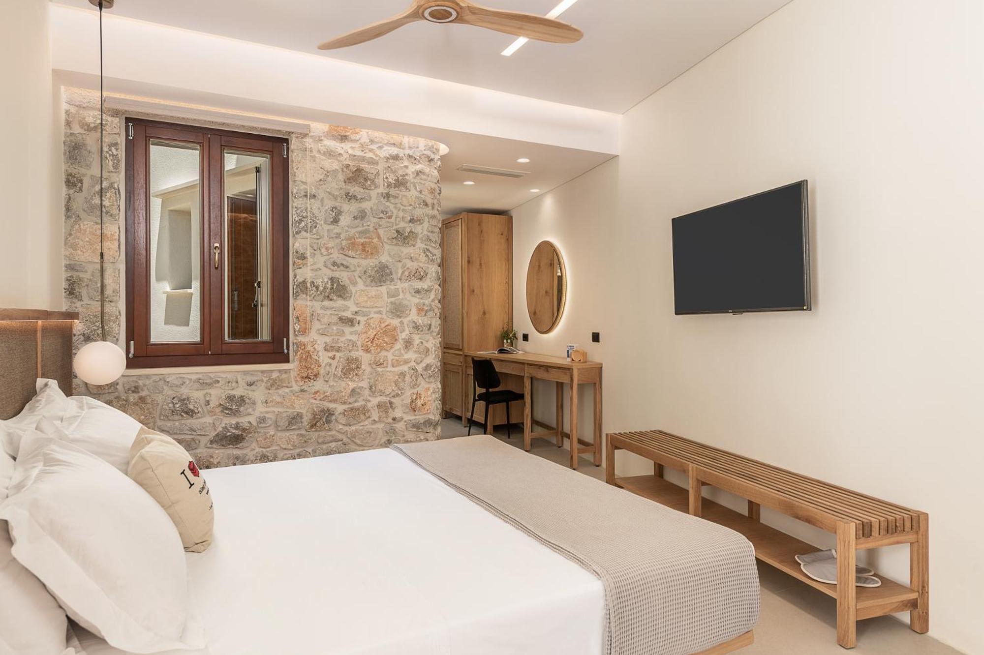 The Authentic Village Boutique Hotel Khora Sfakion Bagian luar foto